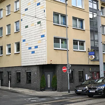 Ruewellnesssuite I Rue-stern I Messe I Klinikum 公寓 *