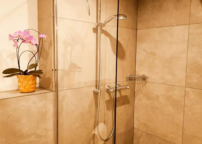 Appartement Ruewellnesssuite I Rue-stern I Messe I Klinikum