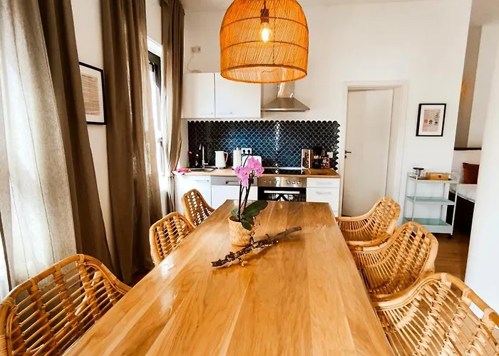 Ruewellnesssuite I Rue-stern I Messe I Klinikum Appartement Essen